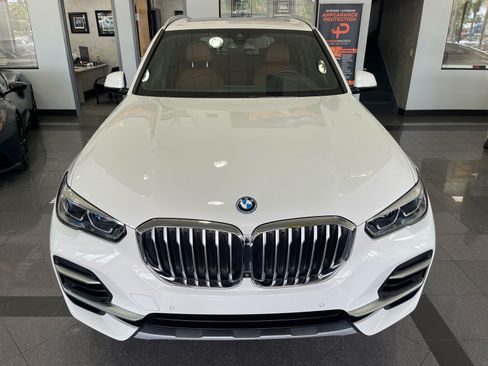 Used 2023 BMW X5 xDrive45e w/ Executive Package AWD/4WD image 9