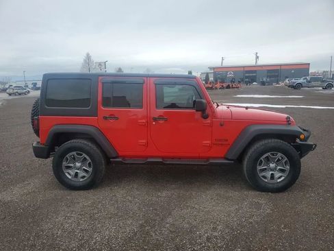 Used 2013 Jeep Wrangler Unlimited Sport w/ Connectivity Group AWD/4WD image 5