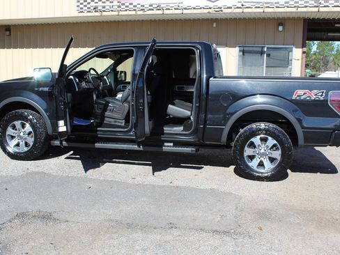 Used 2014 Ford F150 FX4 w/ Equipment Group 402A Luxury image 19