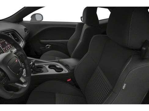 Used 2019 Dodge Challenger R/T w/ Driver Convenience Group RWD image 6