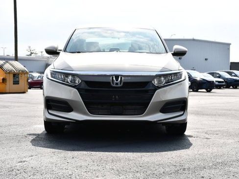 Used 2019 Honda Accord LX image 2