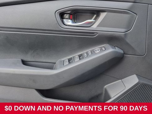 Used 2025 Honda Accord LX image 11