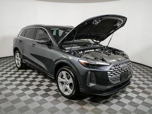 New 2025 Audi Q5 Premium Plus image 35