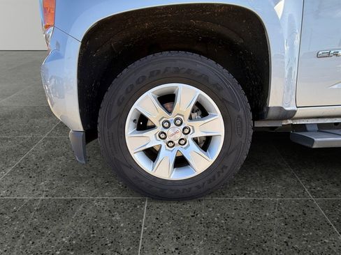 Used 2017 GMC Canyon SLE w/ SLE Convenience Package RWD image 15