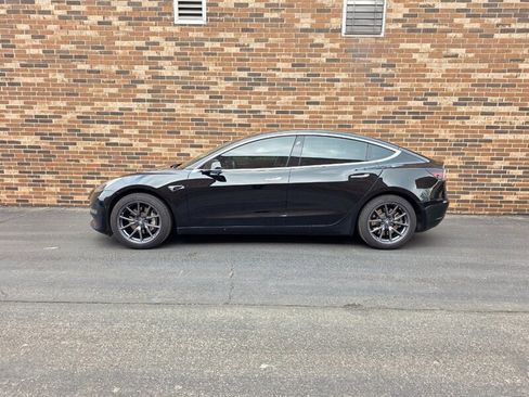 Used 2018 Tesla Model 3 Long Range image 6