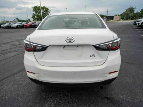 Used 2017 Toyota Yaris iA FWD image 5
