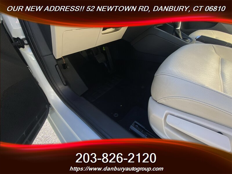 Used 2017 Volkswagen Jetta SE FWD image 10