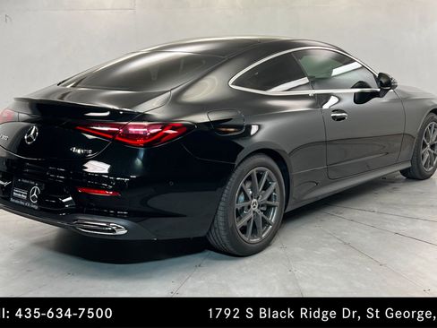 Certified 2026 Mercedes-Benz CLE 300 4MATIC Coupe image 5