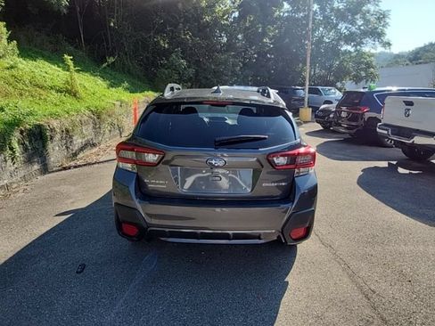 Used 2021 Subaru Crosstrek 2.0i Premium AWD/4WD image 6