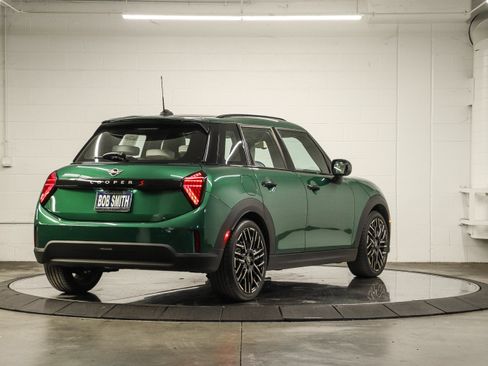 Used 2026 MINI Cooper S FWD image 6
