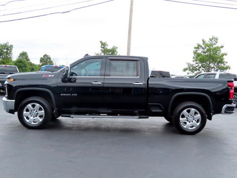 Used 2020 Chevrolet Silverado 2500 LTZ image 3