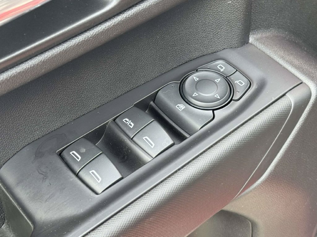 Used 2021 Chevrolet Silverado 1500 Custom AWD/4WD image 28