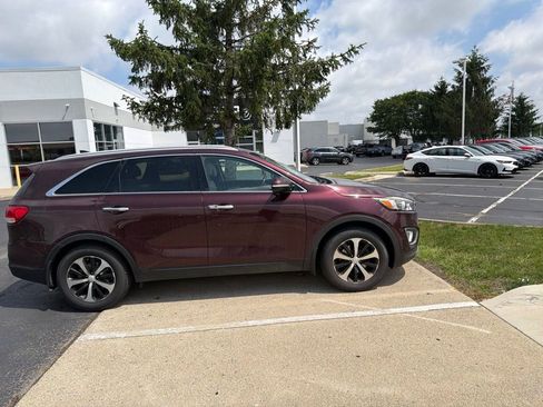Used 2017 Kia Sorento EX FWD image 6