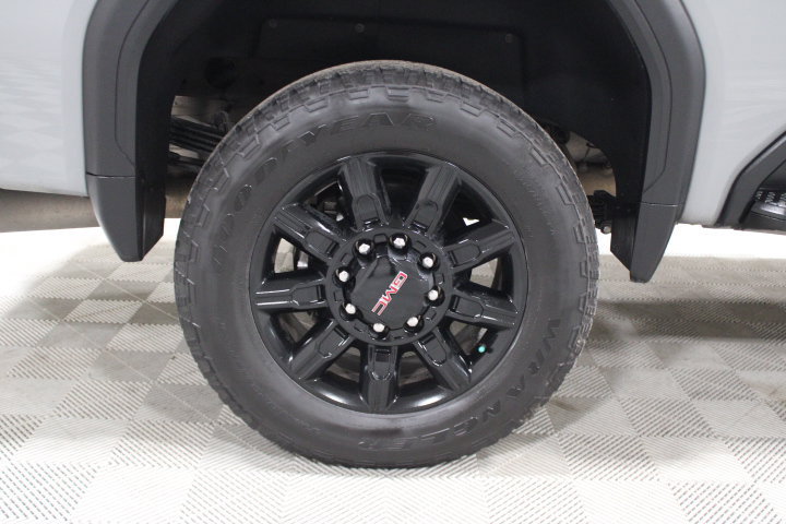 Used 2025 GMC Sierra 2500 AT4 w/ AT4 Premium Plus Package AWD/4WD image 46