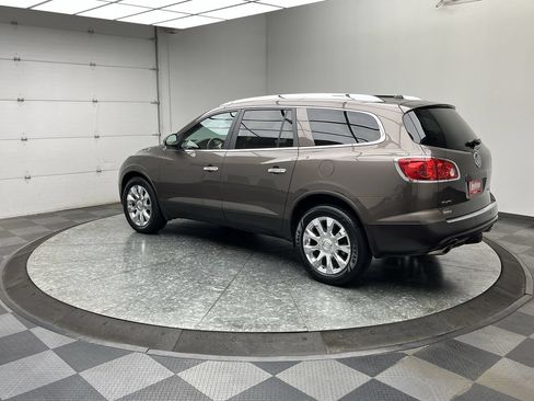 Used 2011 Buick Enclave CXL w/ Trailering Provision Package AWD/4WD image 2