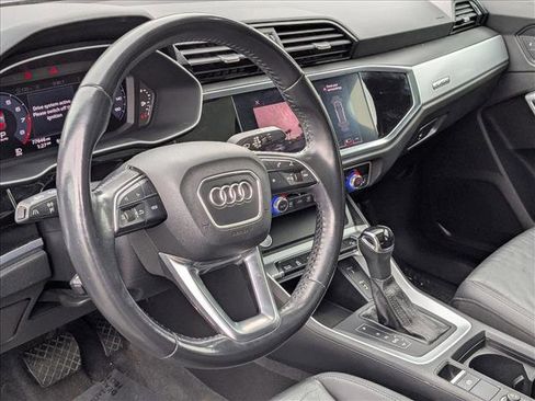 Used 2020 Audi Q3 2.0T Premium w/ Convenience Package image 10