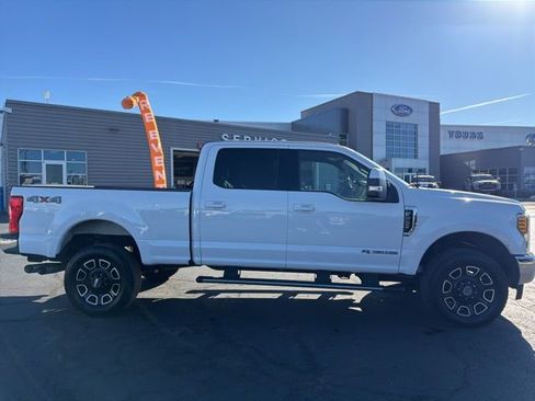 Used 2017 Ford F350 Lariat AWD/4WD image 8