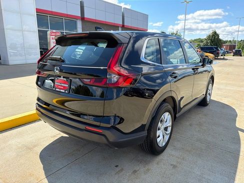 Used 2023 Honda CR-V LX image 6