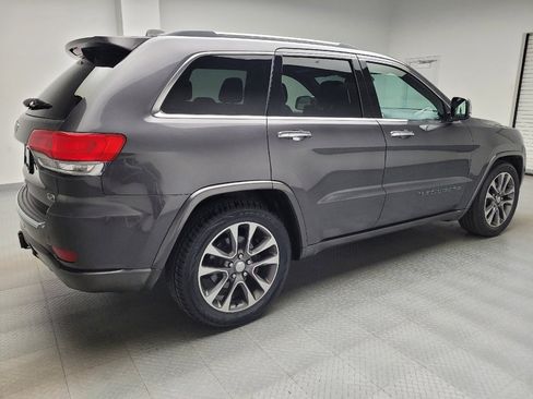 Used 2017 Jeep Grand Cherokee Overland AWD/4WD image 10