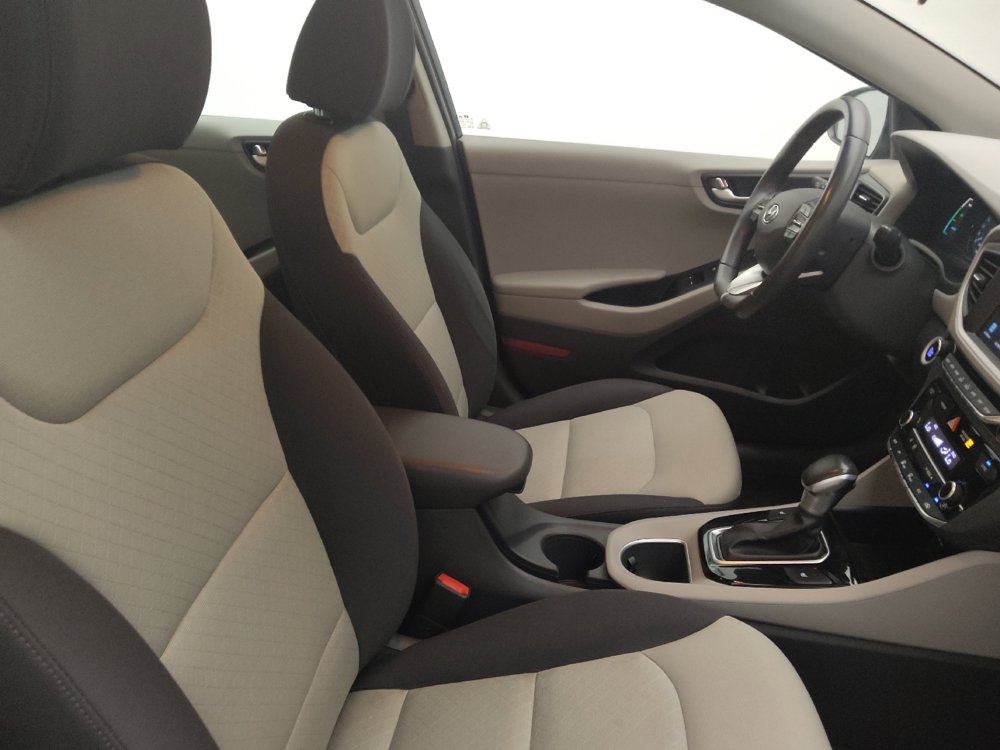 Used 2017 Hyundai Ioniq SEL w/ Tech Package 02 FWD image 21