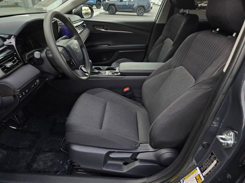 Used 2026 Toyota Camry LE FWD image 15