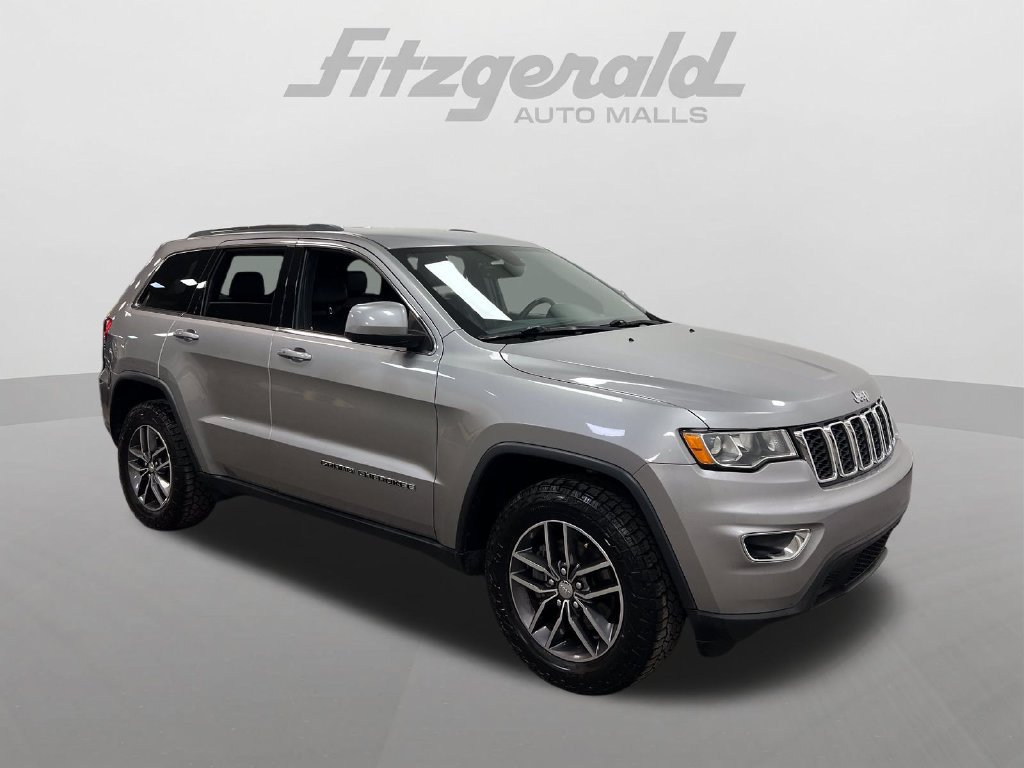 Used 2018 Jeep Grand Cherokee Laredo RWD image 8