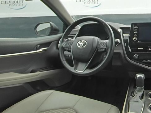 Used 2021 Toyota Camry SE FWD image 16