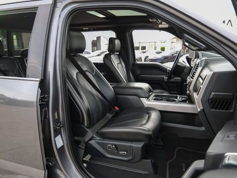 Used 2021 Ford F250 Platinum w/ FX4 Off-Road Package image 44