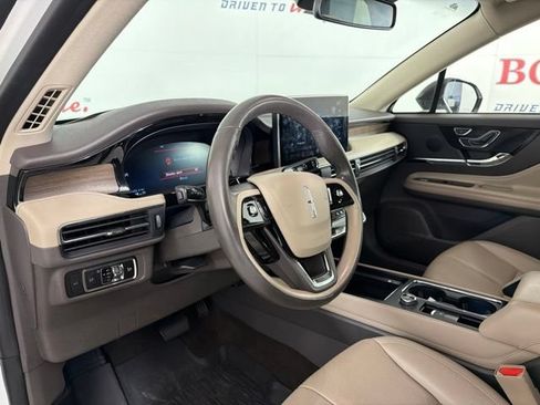 Used 2023 Lincoln Corsair Reserve FWD image 20