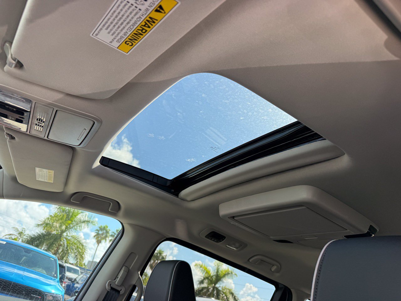 New 2027 Honda Odyssey Touring image 14