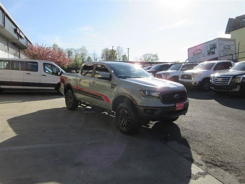 Used 2022 Ford Ranger Lariat w/ Tremor Off-Road Package AWD/4WD image 9