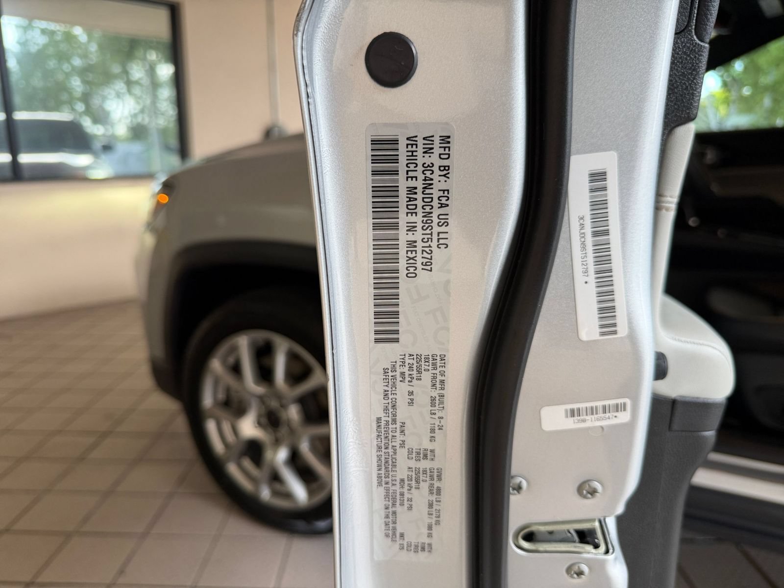 Used 2025 Jeep Compass Limited AWD/4WD image 22
