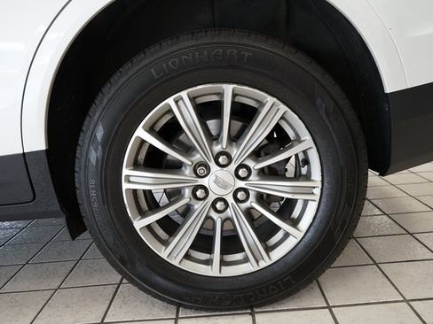 Used 2017 Cadillac XT5 Luxury w/ Driver Awareness Package image 53