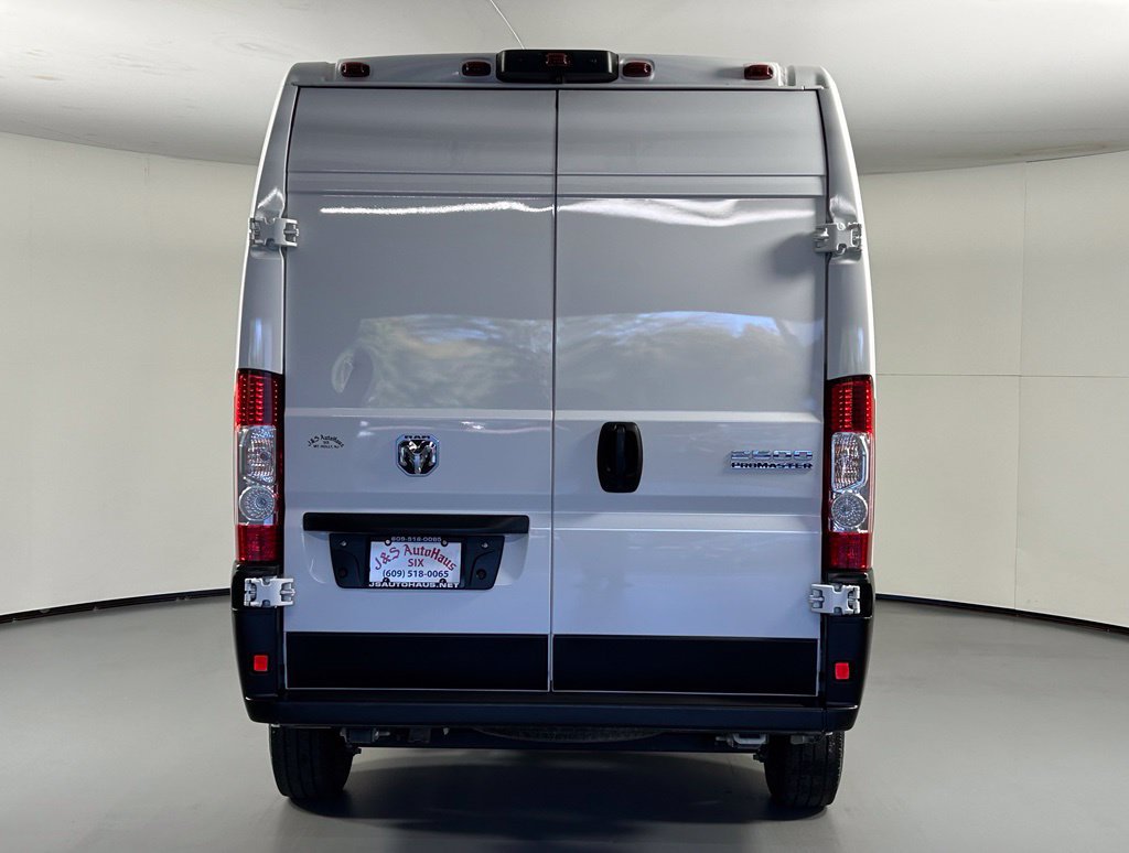 Used 2025 RAM ProMaster 2500 w/ Convenience Group FWD image 6