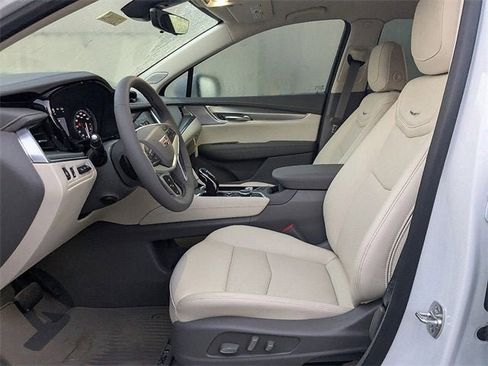 New 2025 Cadillac XT5 Premium Luxury w/ Technology Package image 20