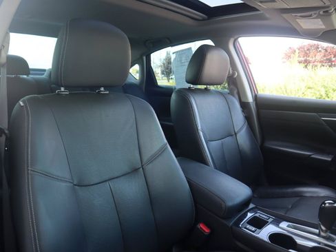 Used 2016 Nissan Altima 2.5 SL w/ Moonroof Package FWD image 40