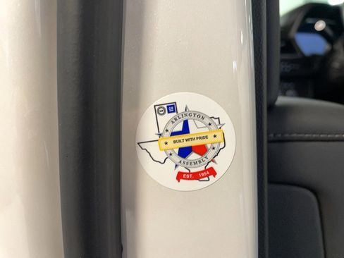 Used 2022 Chevrolet Tahoe LT w/ LT Signature Plus Package image 18