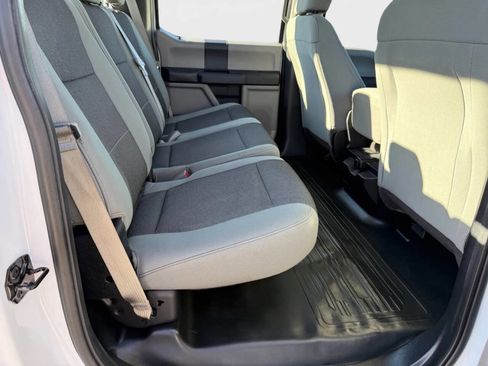 Used 2017 Ford F150 XL w/ Equipment Group 101A Mid image 9