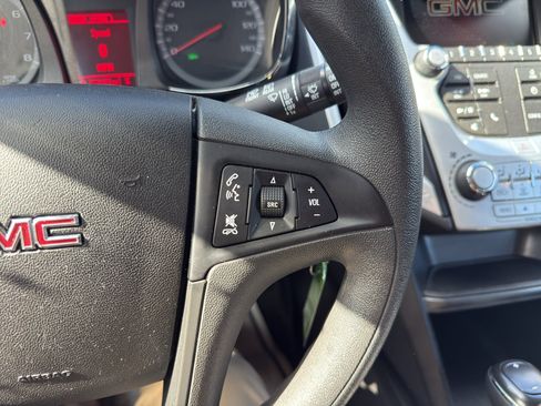 Used 2017 GMC Terrain SLE FWD image 21