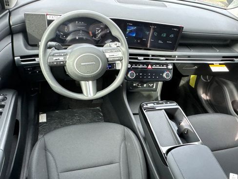 New 2026 Hyundai Tucson SEL image 13