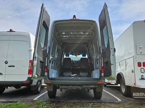 New 2026 Mercedes-Benz Sprinter 144 Cargo image 30