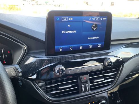 Used 2025 Ford Escape ST-Line Select AWD/4WD image 16