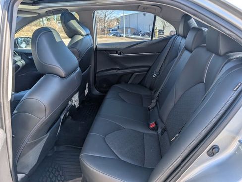 Used 2021 Toyota Camry XSE image 11