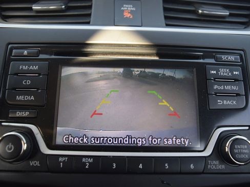 Used 2018 Nissan Sentra S w/ Protection Package image 11