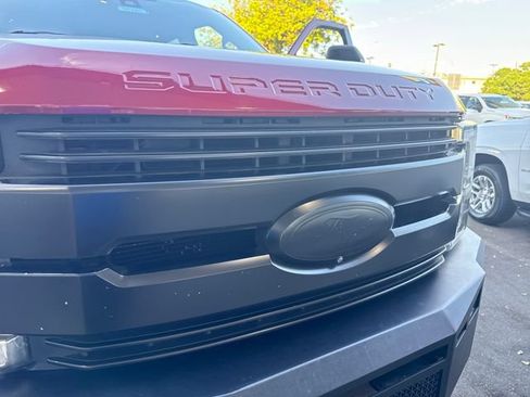 Used 2017 Ford F350 Lariat w/ Lariat Ultimate Package AWD/4WD image 38