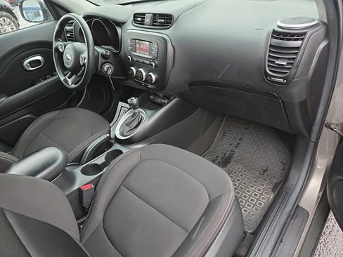 Used 2015 Kia Soul image 19
