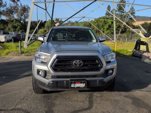 Used 2021 Toyota Tacoma SR5 image 2