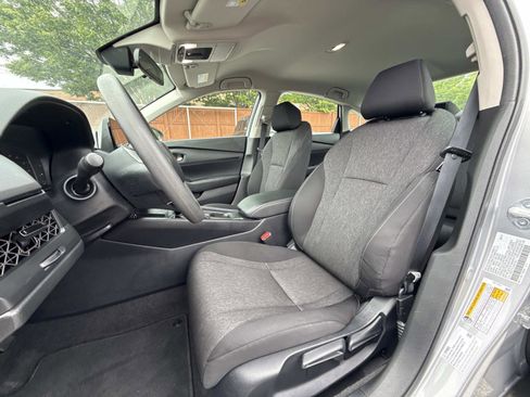 Certified 2024 Honda Accord LX image 12