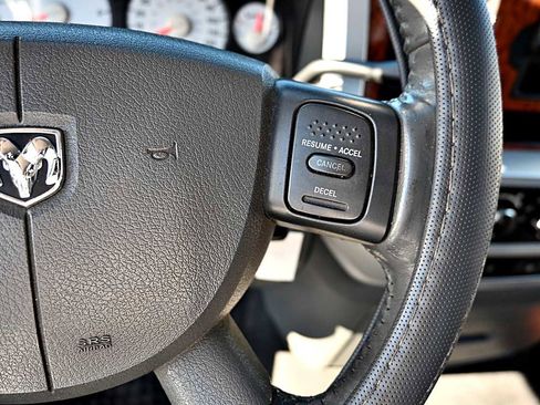 Used 2006 Dodge Ram 1500 Truck Laramie image 18