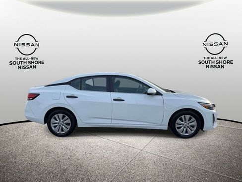 Certified 2025 Nissan Sentra S image 5